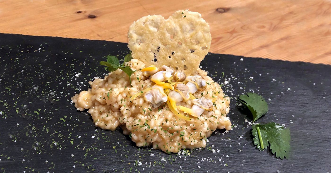 Cockles risotto with cava
