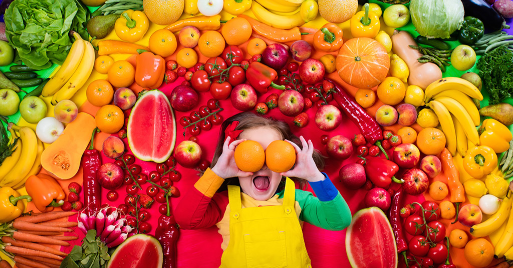 How to get children to eat fruits and vegetables